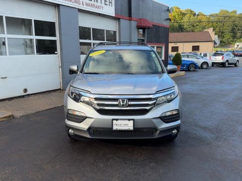 Used 2017 Honda Pilot EX image 3