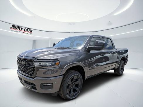 New 2026 RAM 1500 Big Horn AWD/4WD image 7