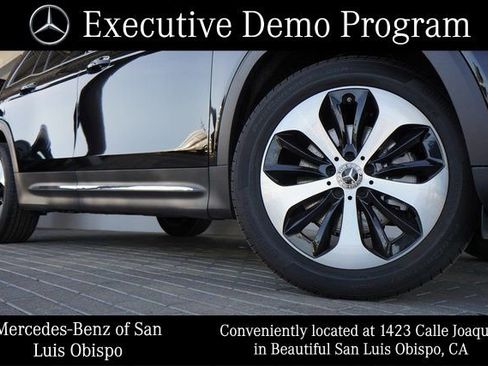 Used 2025 Mercedes-Benz GLB 250 image 10