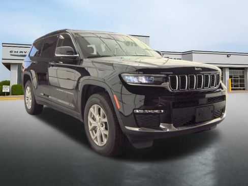 Used 2023 Jeep Grand Cherokee L Limited AWD/4WD image 8