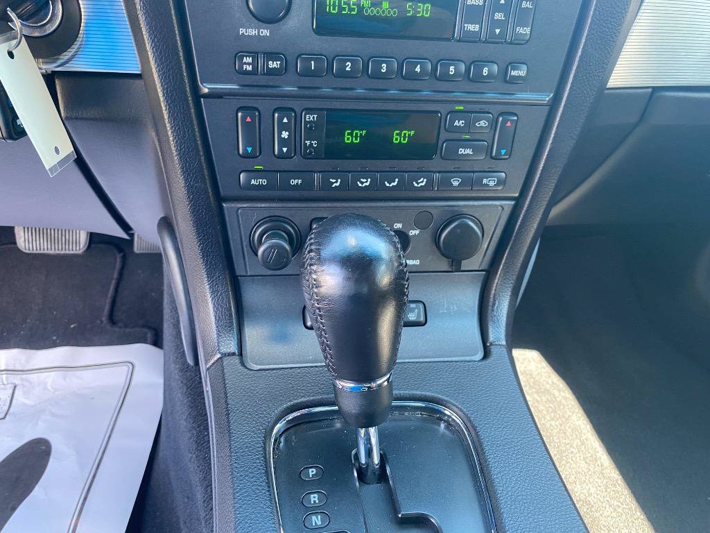 Used 2004 Ford Thunderbird RWD image 38