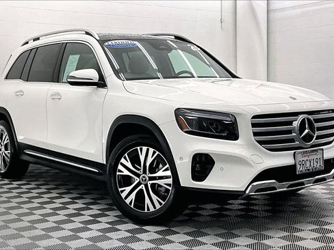Certified 2024 Mercedes-Benz GLB 250 image 34
