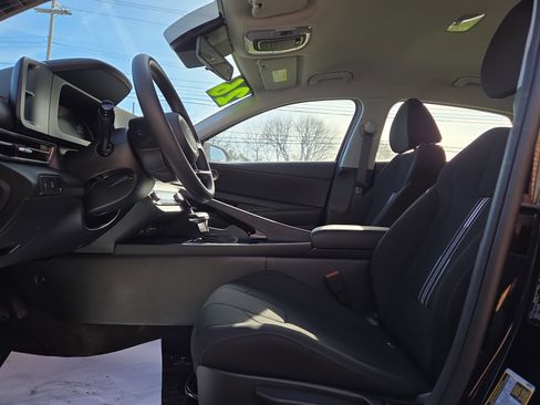 New 2026 Hyundai Elantra Blue image 12