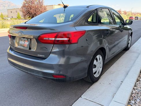 Used 2015 Ford Focus S FWD image 6