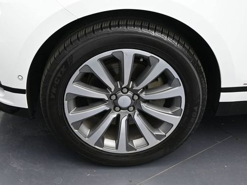 Used 2018 Land Rover Range Rover Velar R-Dynamic SE AWD/4WD image 23