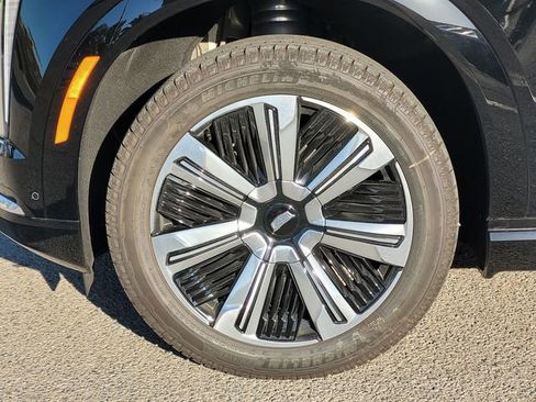 New 2025 Cadillac Escalade IQ Luxury 1 image 10