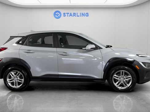 Used 2022 Hyundai Kona SE FWD image 11