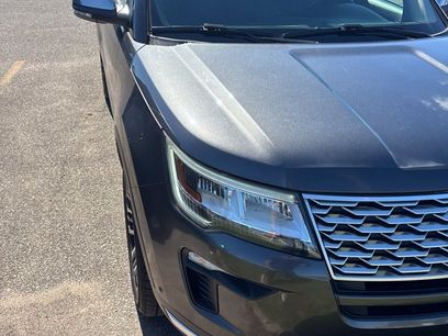 Used 2018 Ford Explorer Platinum