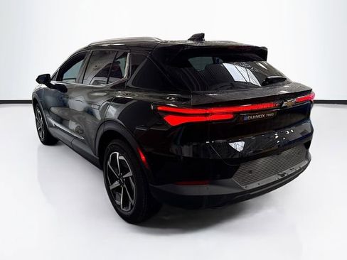 New 2026 Chevrolet Equinox EV LT image 8