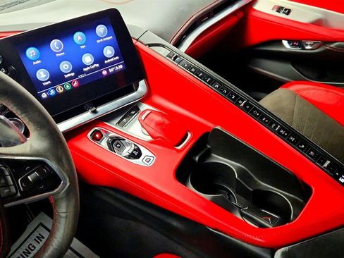 Used 2020 Chevrolet Corvette Stingray Premium Cpe w/ 3LT Preferred Equipment Group RWD image 17