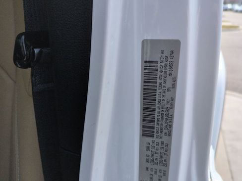 Used 2018 Jeep Wrangler Unlimited Rubicon image 44