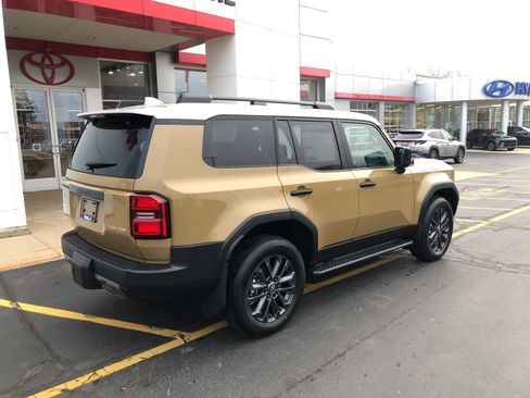 New 2026 Toyota Land Cruiser AWD/4WD image 4