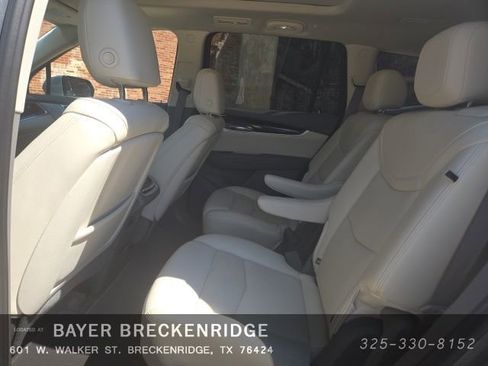 Certified 2025 Cadillac XT6 Premium Luxury image 15