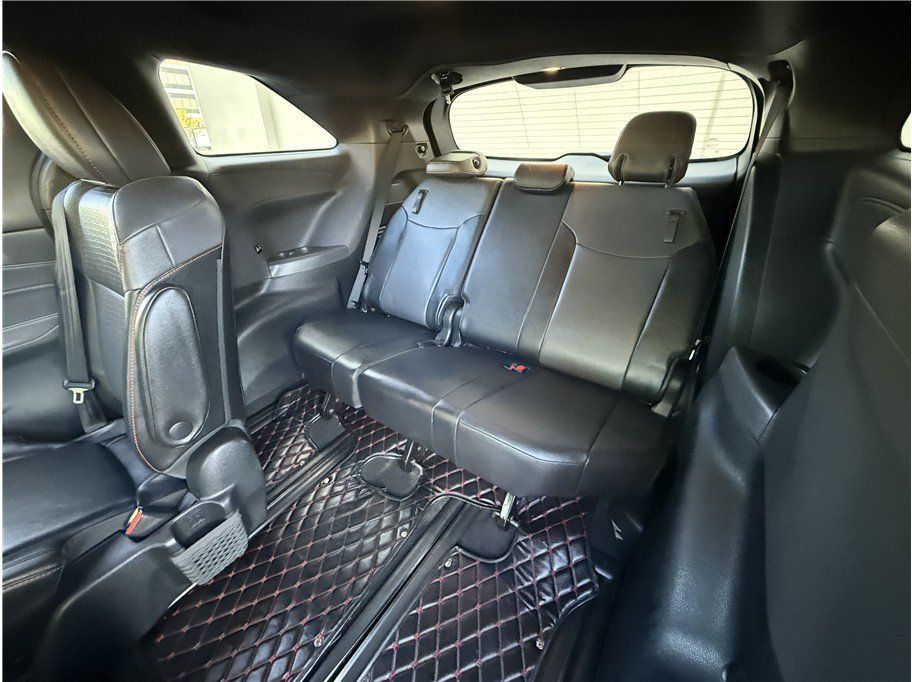 Used 2021 Toyota Sienna XSE FWD image 13