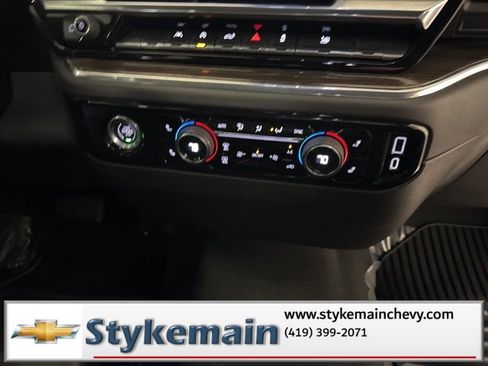 Used 2023 Chevrolet Silverado 1500 LT image 24