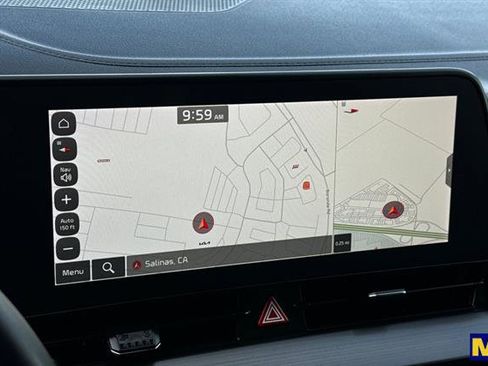 Used 2025 Kia Sportage EX w/ EX Premium Package image 23