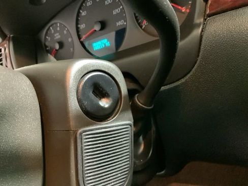 Used 2006 Chevrolet Impala LS FWD image 18