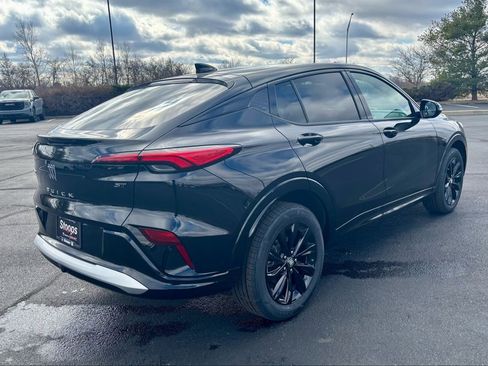 Used 2024 Buick Envista Sport Touring w/ Convenience I Package image 8