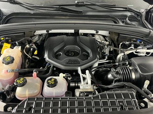 Used 2022 Jeep Grand Cherokee Trailhawk w/ Advanced Protech Group II image 37