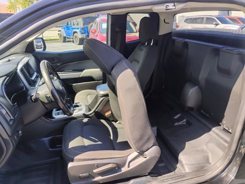 Used 2022 Chevrolet Colorado LT w/ Fleet Safety Package RWD image 24
