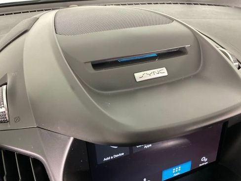 Used 2017 Ford Escape SE w/ Equipment Group 201A image 23