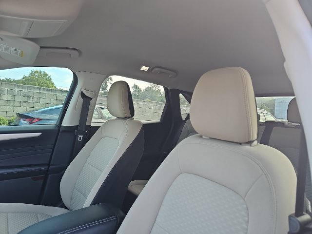 Used 2021 Ford Escape SE w/ SE Sport Appearance Package FWD image 15