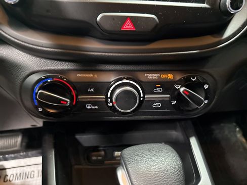 Used 2024 Kia Soul LX w/ Option Group 015 image 25