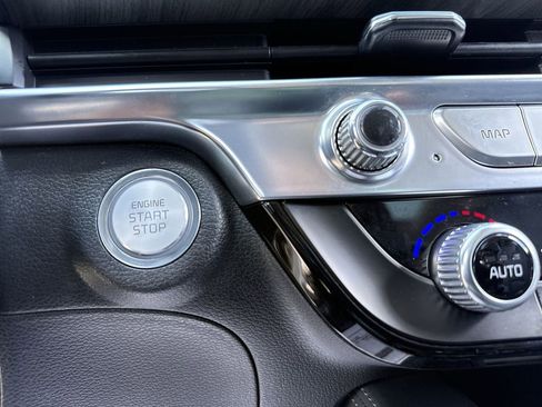 Used 2023 Kia Telluride SX FWD image 15