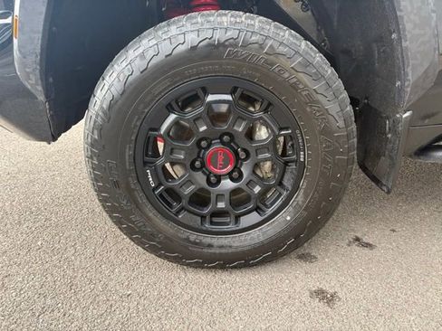 Used 2024 Toyota Tundra Limited image 13
