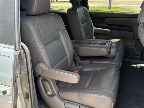 Used 2015 Honda Odyssey EX-L image 14