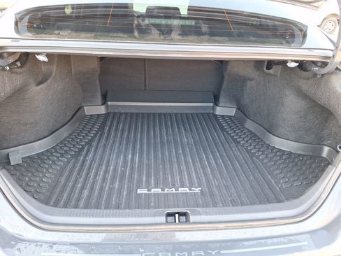 Used 2025 Toyota Camry LE image 37