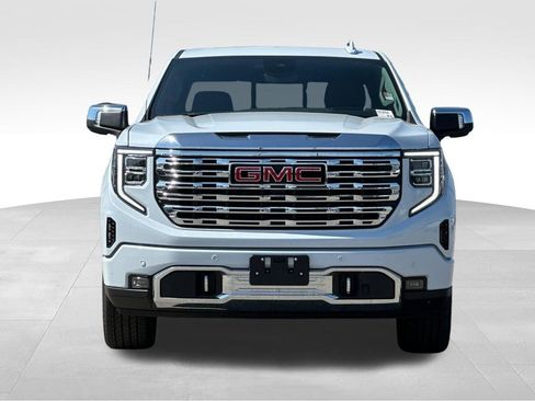 New 2026 GMC Sierra 1500 Denali image 8