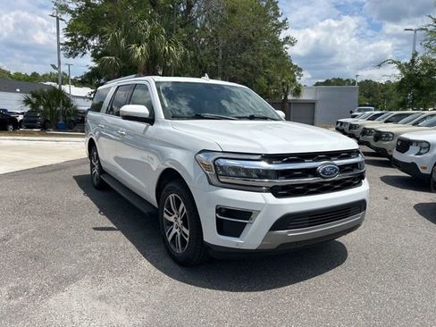 Certified 2024 Ford Expedition Max Limited RWD image 2