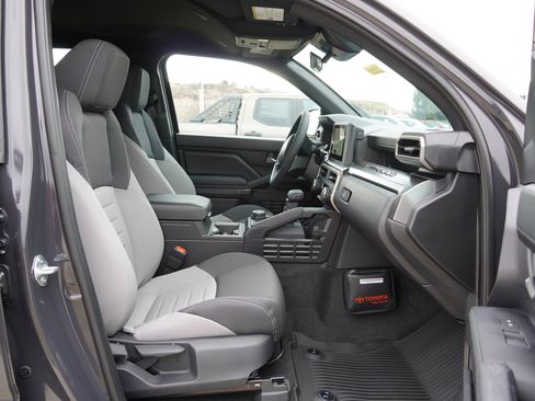 New 2026 Toyota Tacoma TRD Off-Road image 24