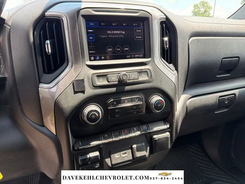 Used 2021 Chevrolet Silverado 1500 Custom AWD/4WD image 14