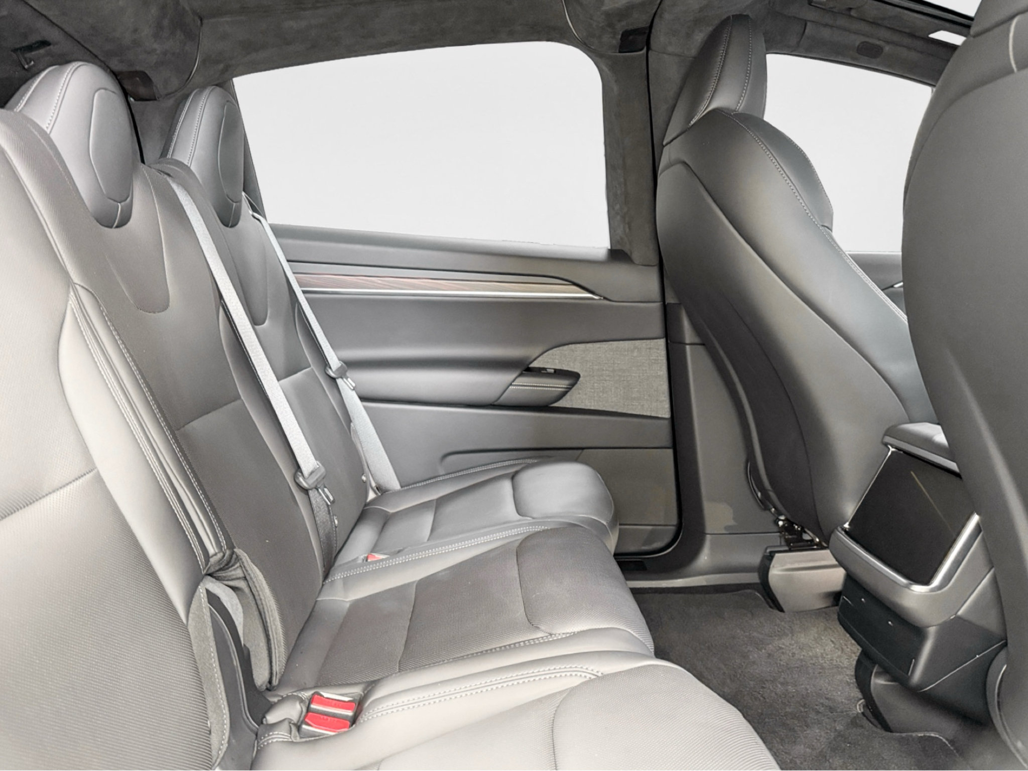 Used 2025 Tesla Model X AWD/4WD image 21