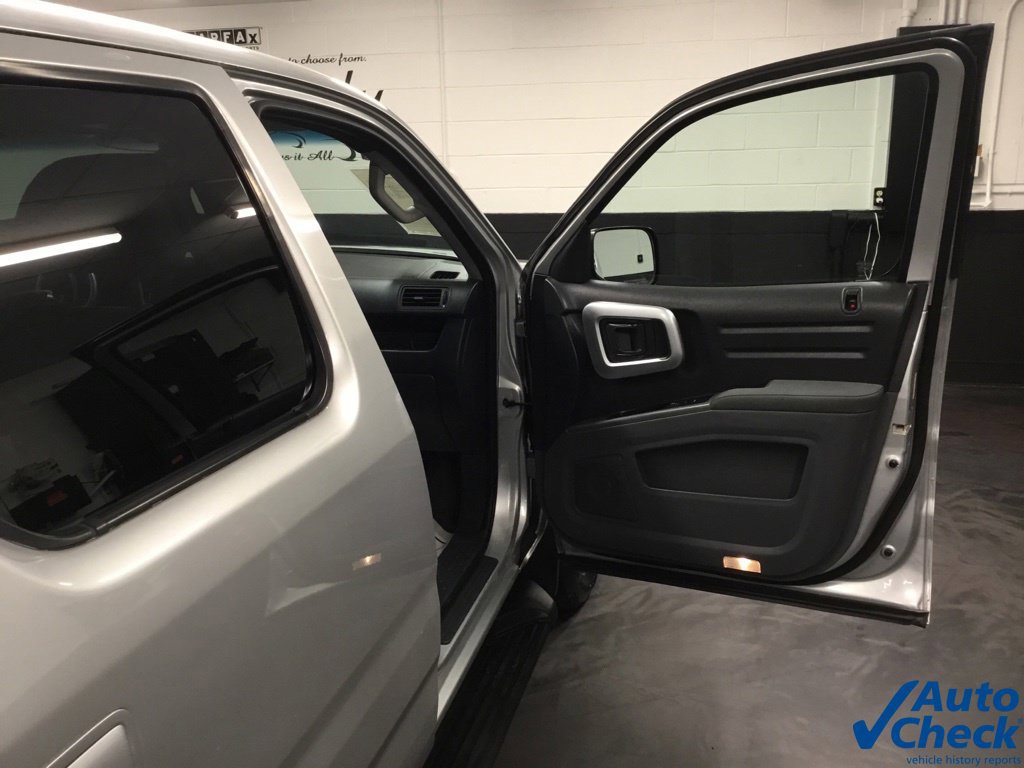 Used 2007 Honda Ridgeline RTX image 38