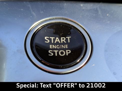 Used 2023 Land Rover Range Rover SE image 34