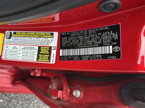 Used 2025 Toyota Camry XSE FWD image 34