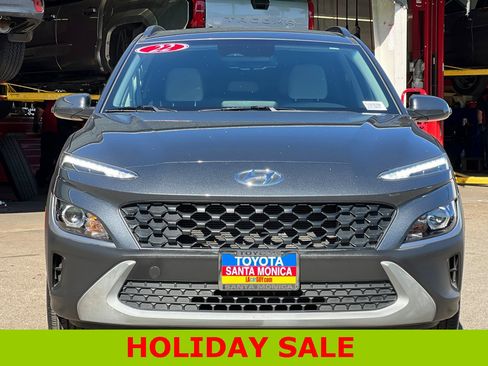 Used 2022 Hyundai Kona SEL w/ Convenience Package image 9
