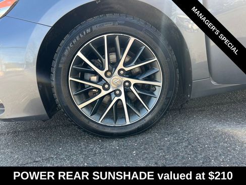 Used 2017 Lexus ES 350 w/ Luxury Package FWD image 10