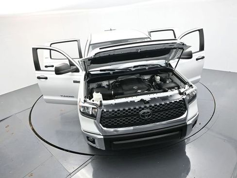 Used 2021 Toyota Tundra SR5 w/ SR5 Upgrade Package image 35