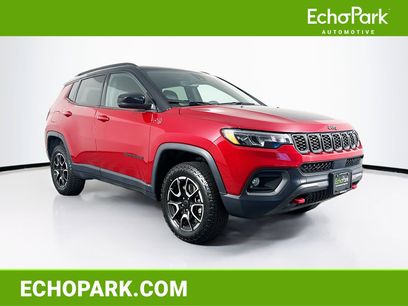 Used 2025 Jeep Compass Trailhawk