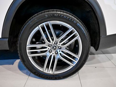 Used 2023 Mercedes-Benz GLS 450 4MATIC image 57