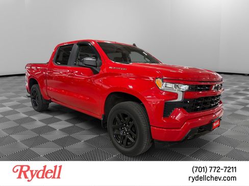 Used 2022 Chevrolet Silverado 1500 RST AWD/4WD image 4
