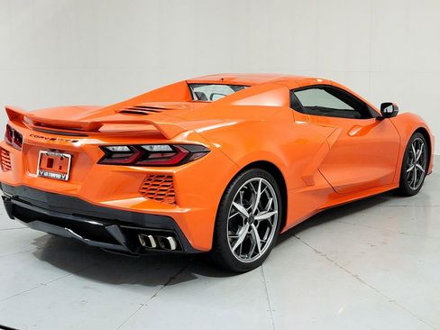Certified 2021 Chevrolet Corvette Stingray Premium Conv w/ Z51 Performance Package RWD image 5