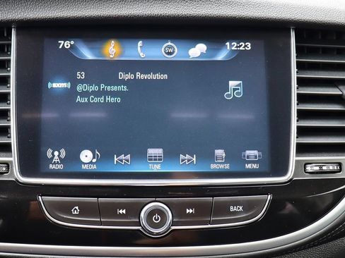 Used 2021 Buick Encore Preferred w/ Safety Package II FWD image 46