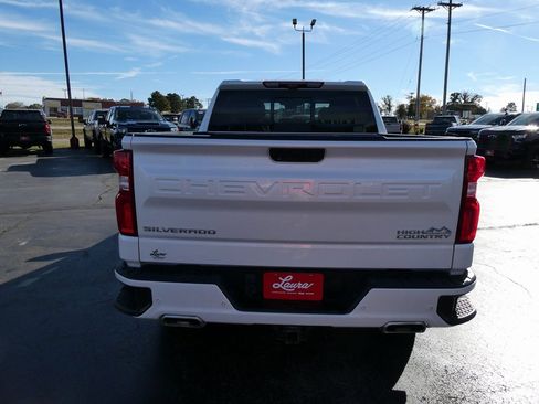 Used 2022 Chevrolet Silverado 1500 High Country w/ Technology Package image 5