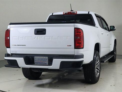 Used 2022 Chevrolet Colorado LT w/ LT Convenience Package image 6