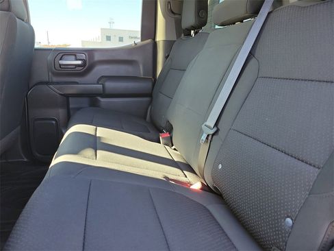 Used 2020 Chevrolet Silverado 1500 Custom w/ Custom Value Package image 11